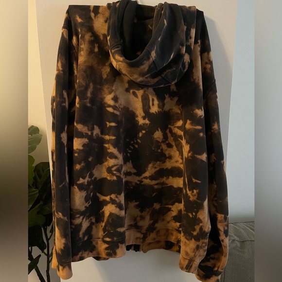 Nike Tie Dye Hoodie - Picture 3 of 4